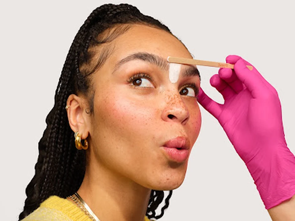 Foto de Benefit Cosmetics BrowBar