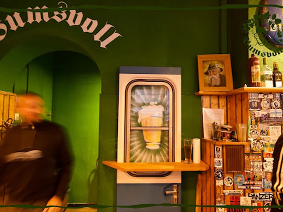 Bumsvoll Bar