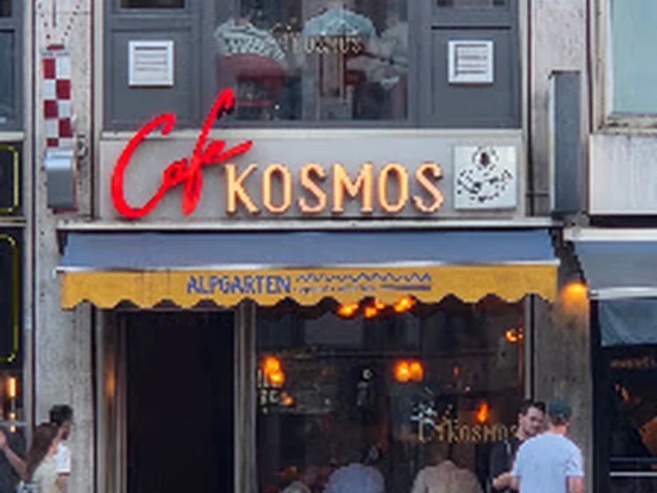 Café Kosmos