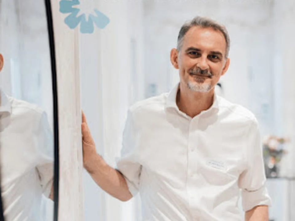 Dental Clinic Munich Dr. Lutz | Implants, Endodontics, Veneers