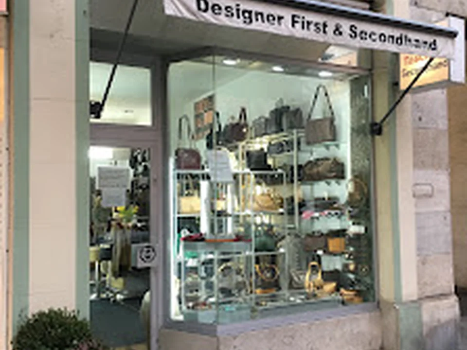 Foto de Designer Taschen Second Hand "Taschenliebe"