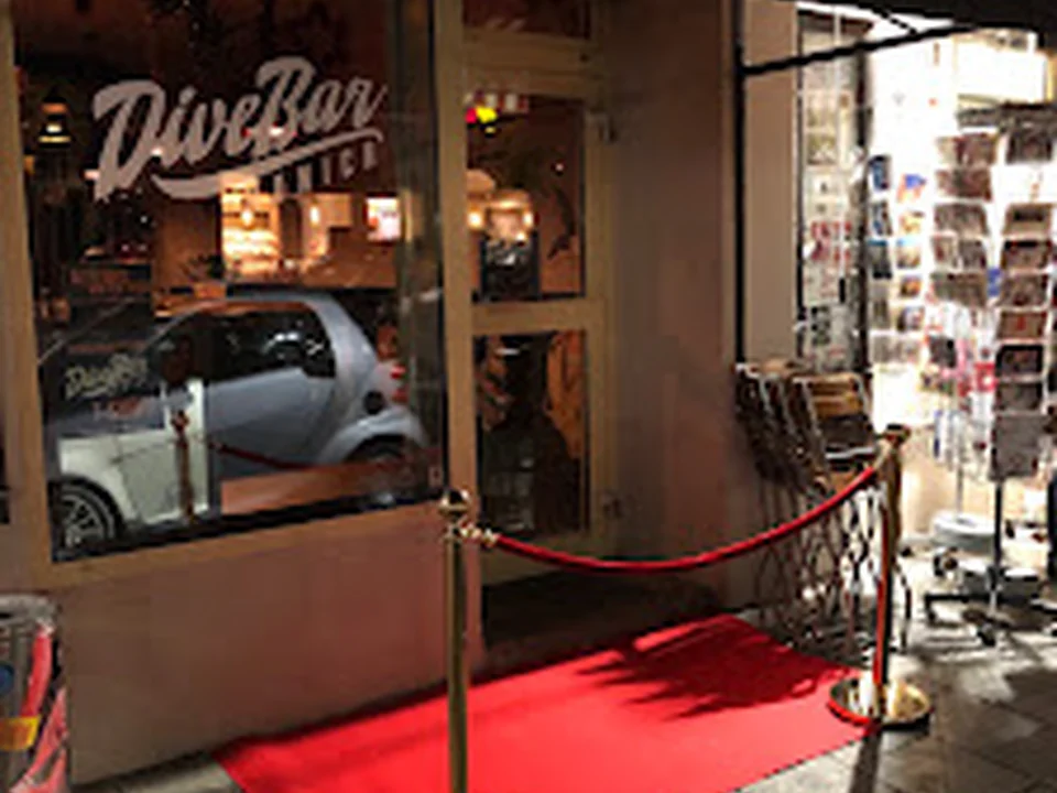DIVE BAR MUNICH - München