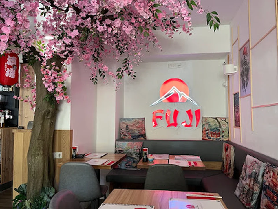 Fuji - Sushi & Noodles