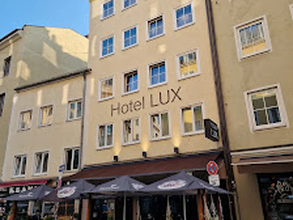 Hotel Lux