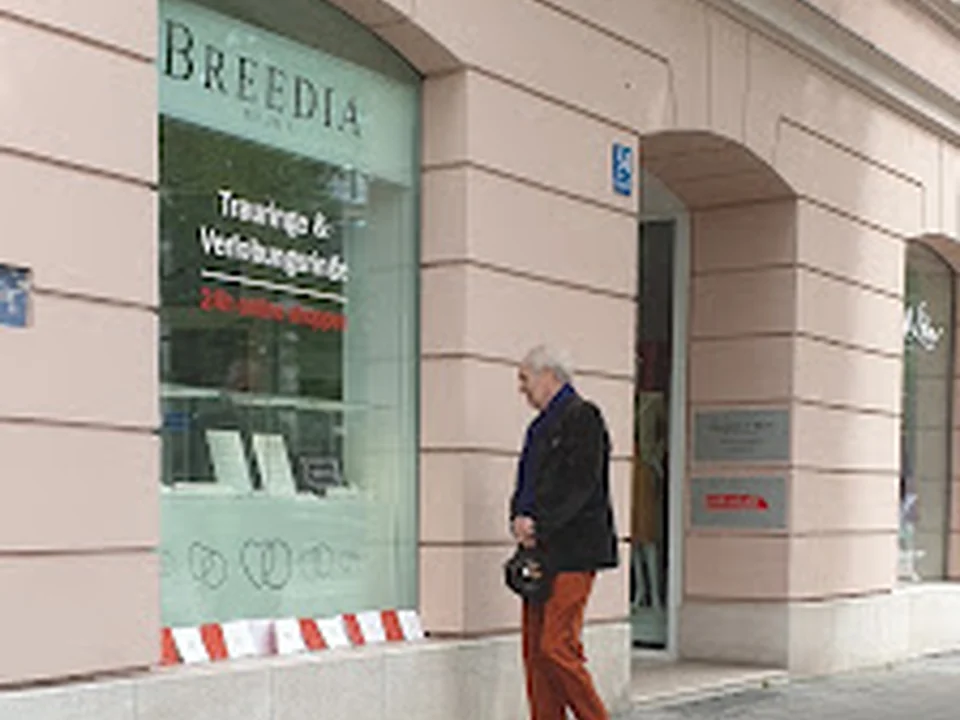 Jeweler BREEDIA - EHERINGE.de ​​- VERLOBUNGSRING.DE