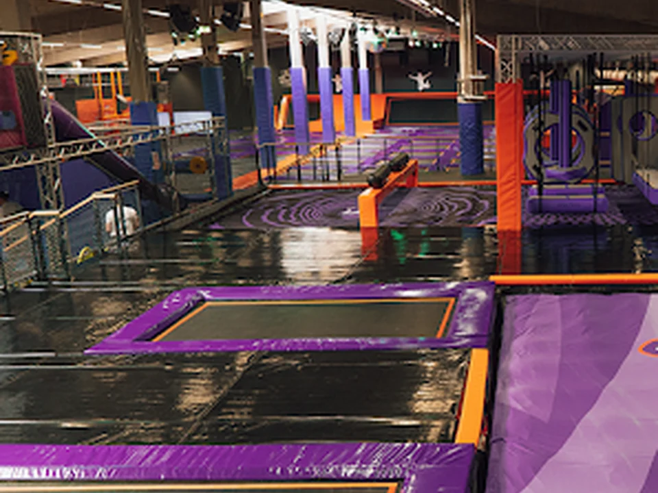 JUMP House München (ehemals AirHop)