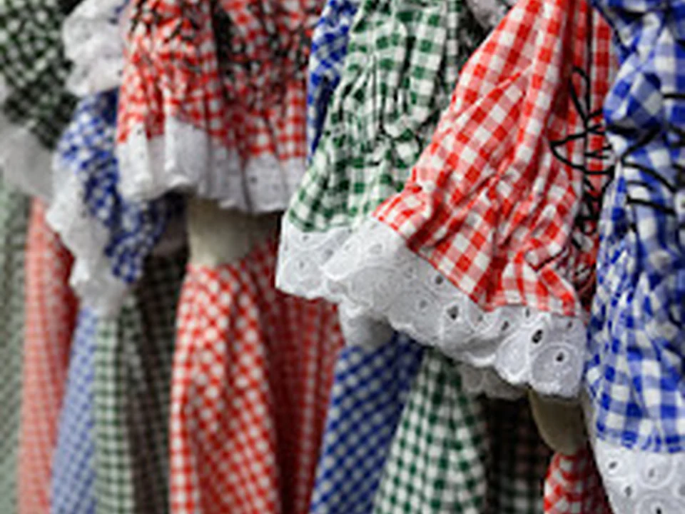 Lederhosen & Dirndl Rental Service | Rent Lederhosen & Dirndl Munich