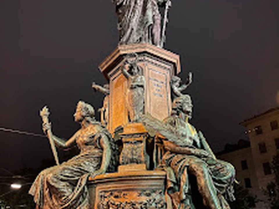 Maxmonument