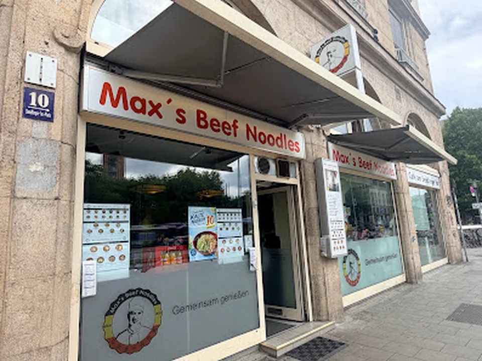 Max’s Beef Noodles