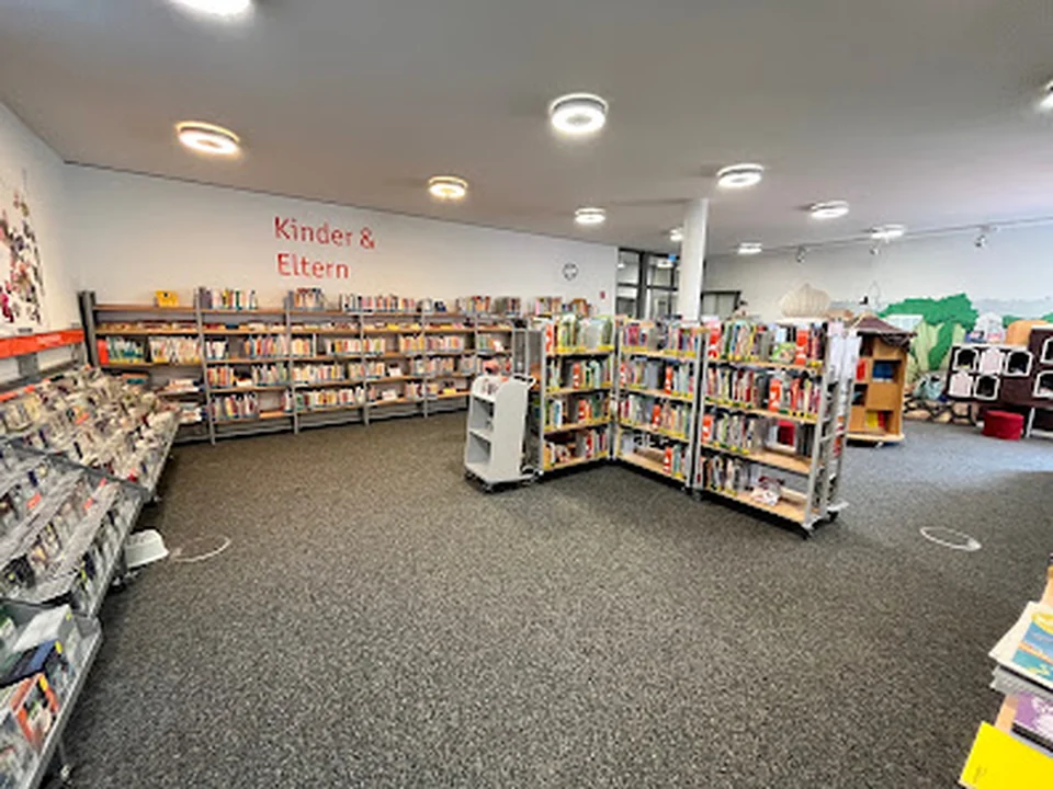 Munich Public Library - Neuhausen Branch