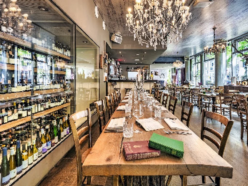 Neo-Brasserie Hoiz