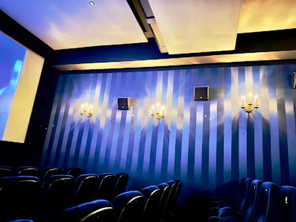 Neues Rex Kino