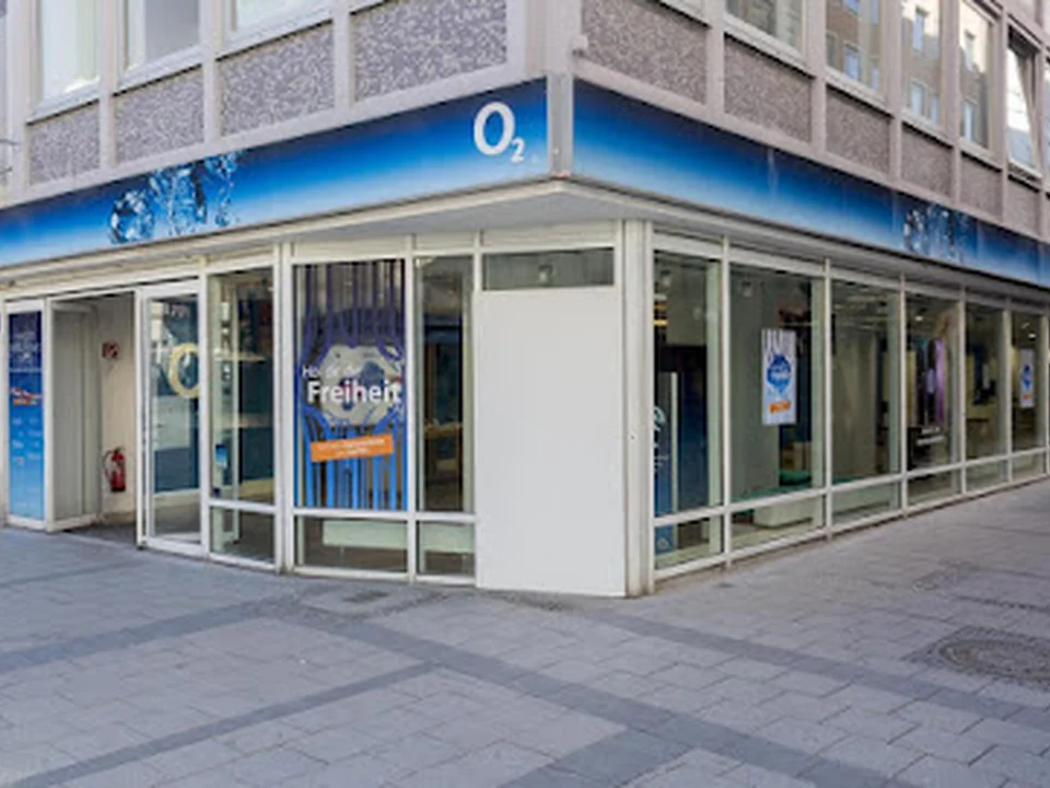 o2 shop (flagship) Munich, Neuhauser Str. 45