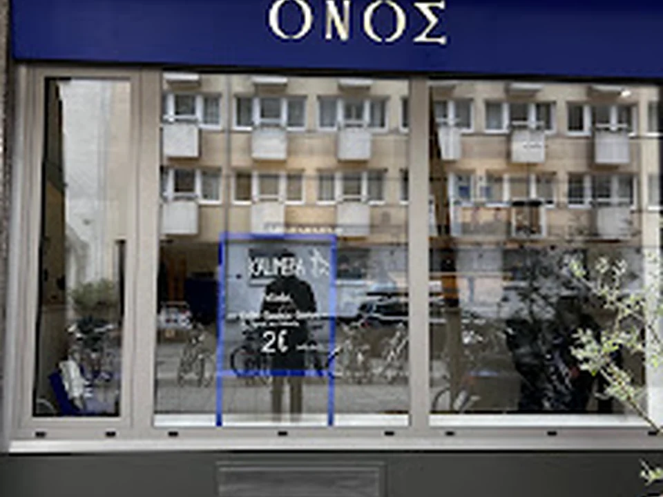 ONOS Café