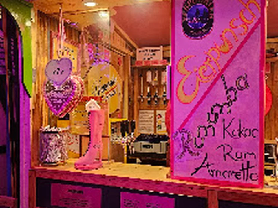 Pink Christmas München