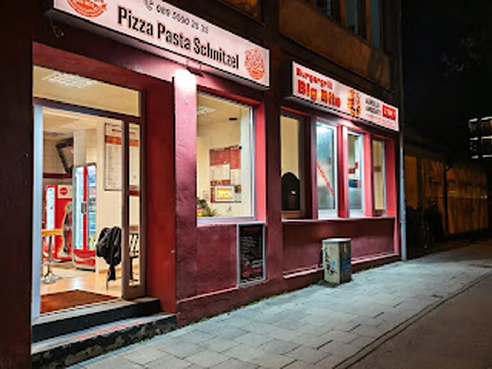 Pizza und Burger Big Bite