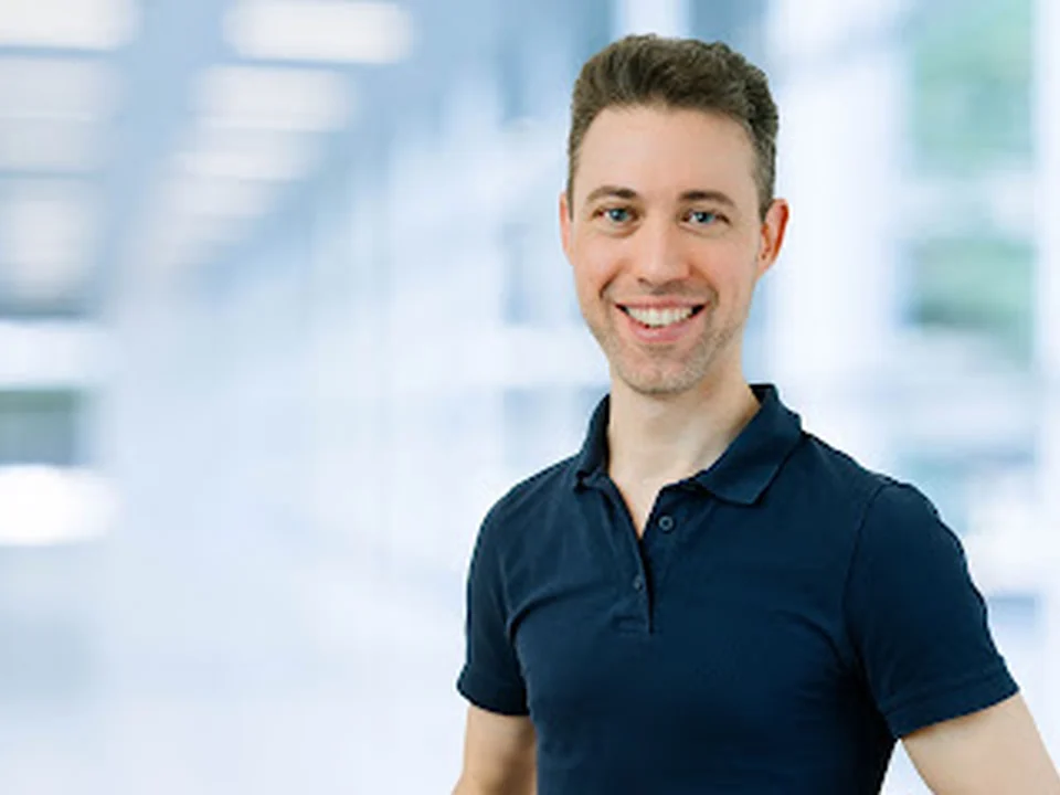 Foto de Prof. Dr. Dr. Markus Reinholz - Hautarzt München Schwabing