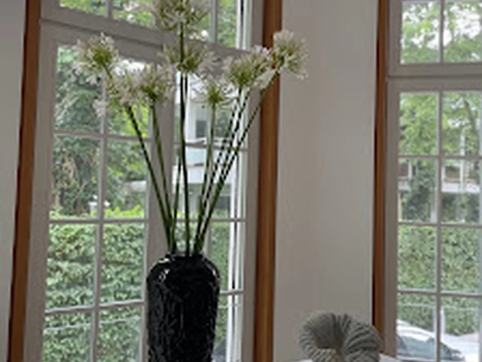 Foto de purpur Atelier für Floristik & Design - Blumenladen München | Blumenwerkstatt
