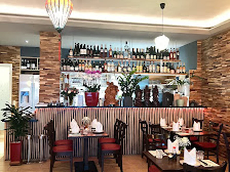 Schi Restaurant