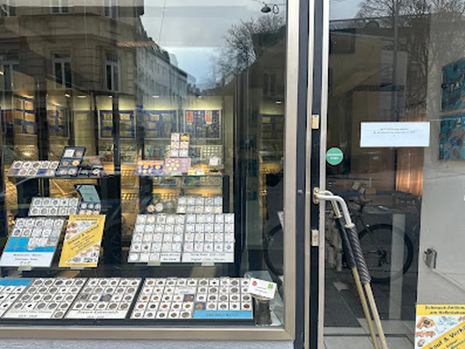Schmuck-Antikmarkt am Hofbräuhaus