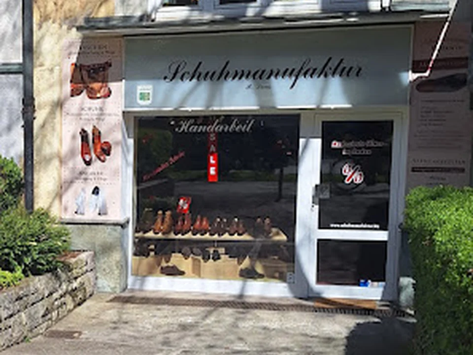 Schuhmanufaktur R.Danis