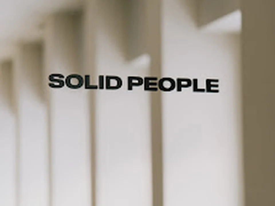 SOLID PEOPLE