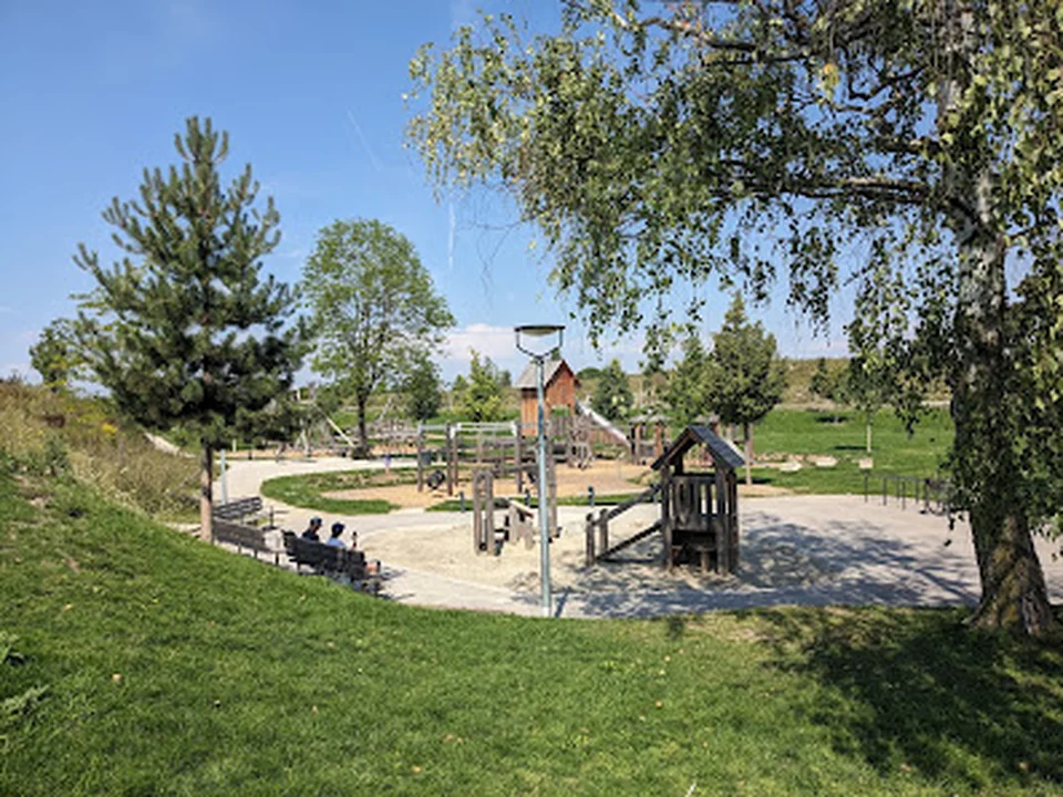 Spielplatz im Fliegerpark