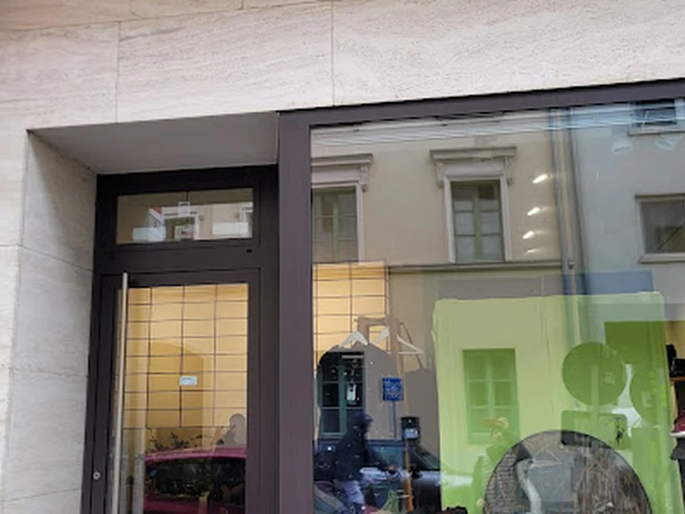 Step by Step - The foot-friendly shoe store.