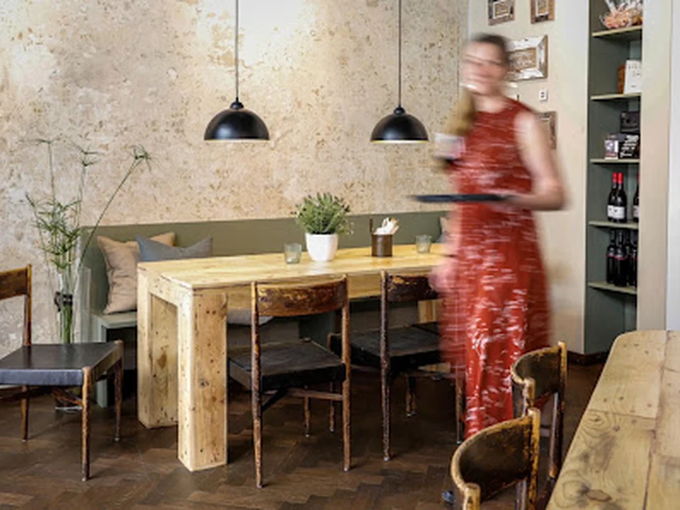 togather CAFÉ & RESTAURANT