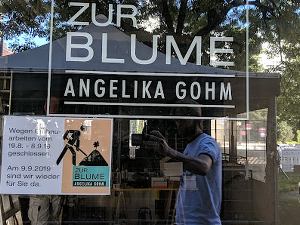 Zur Blume Angelika Gohm