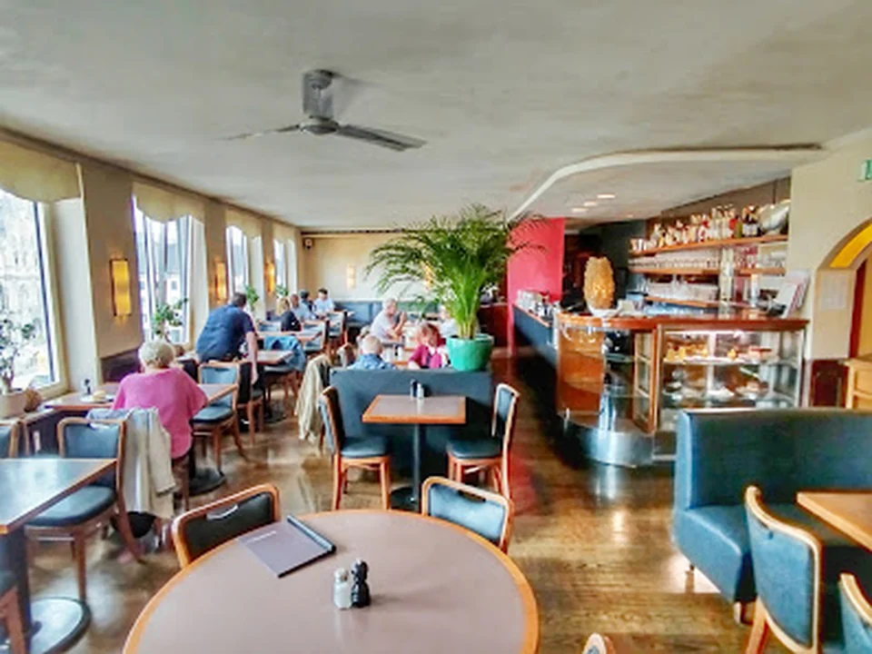 Cafe Glockenspiel GmbH, Munich