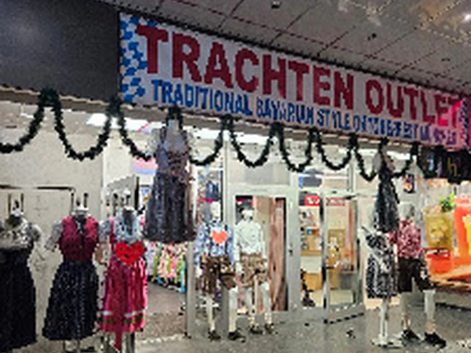 Lederhosen & Dirndl Outlet München, Munich