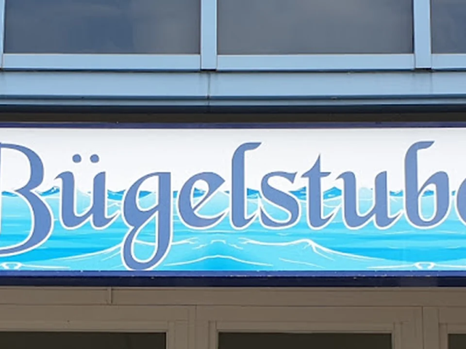 Bügelstube Wäscherei - Reinigung - Änderungsschneiderei, Munich