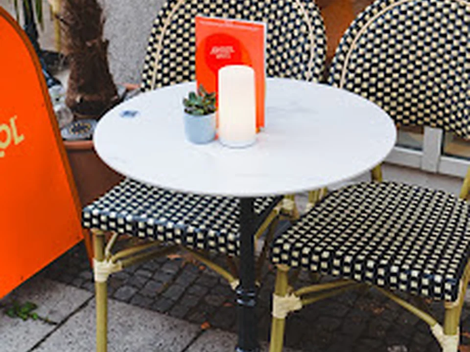 Daddee Blu — Brunch | Café | Bar, Munich