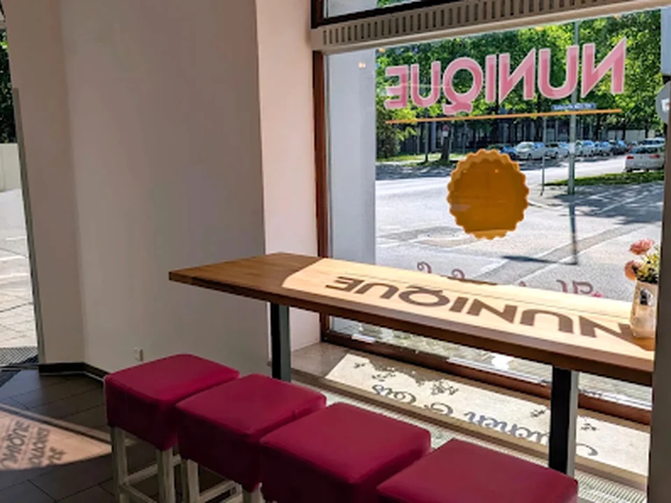 Nunique - Cakes & Coffee, Munich