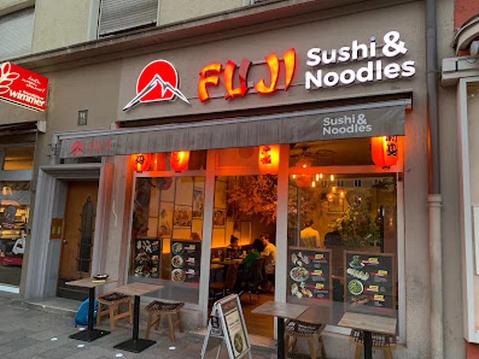 Fuji Sushi & Noodles Kurfürstenplatz, Munich