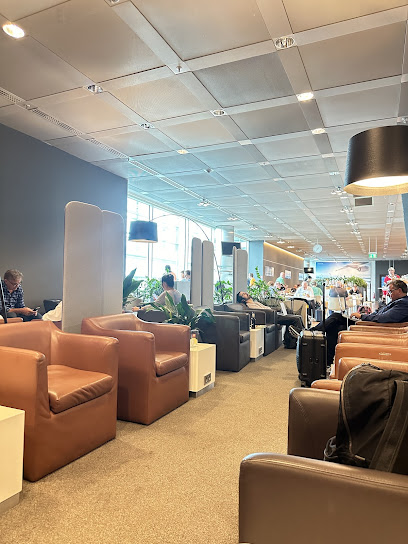 Lufthansa Senator Lounge Non Schengen