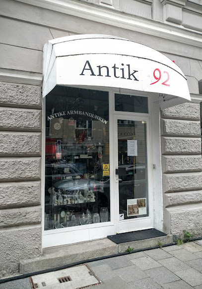 Antik 92 Antiquitäten München