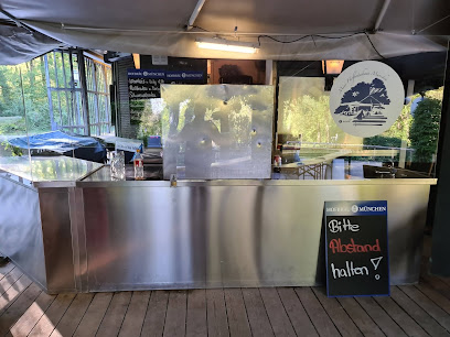 Mini-Hofbräuhaus im Englischen Garten